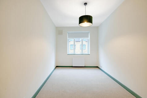 8.BEDROOM.jpg