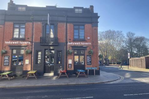 8.ladywell village.JPG