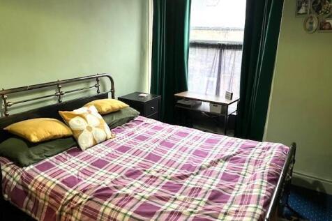 Bedroom.jpg