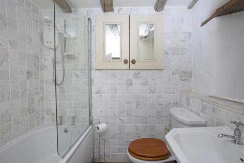 Farmhouse Bathroom.jpg