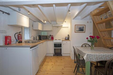 Cottage Kitchen_Dining (2).jpg