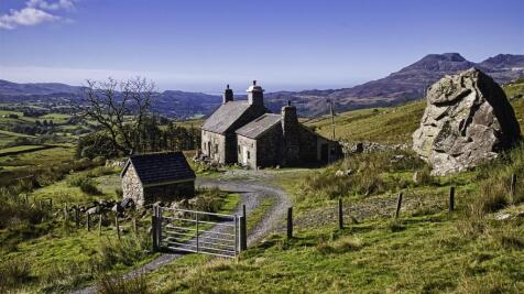 House &amp; Views (6).jpeg