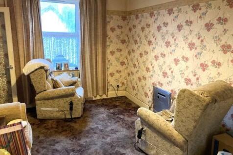 Sitting Room.jpg