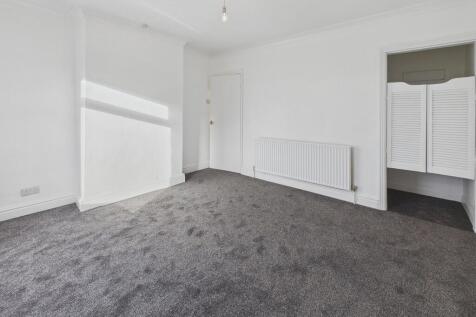 CAM04273G0-PR0230...