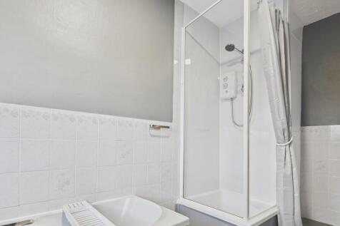 CAM04273G0-PR0230...