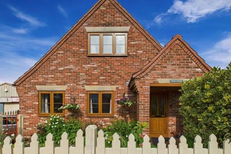 CAM04273G0-PR0175...