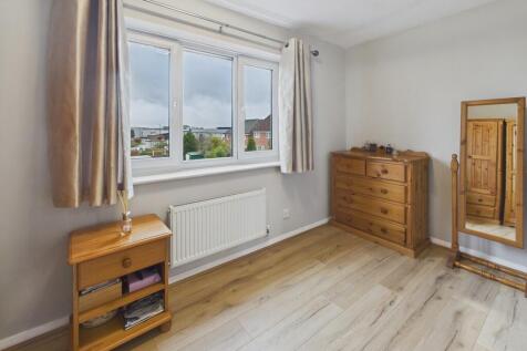 CAM04273G0-PR0215...