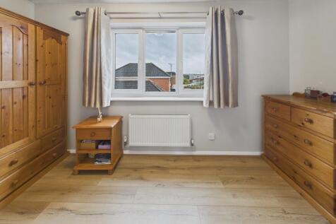 CAM04273G0-PR0215...