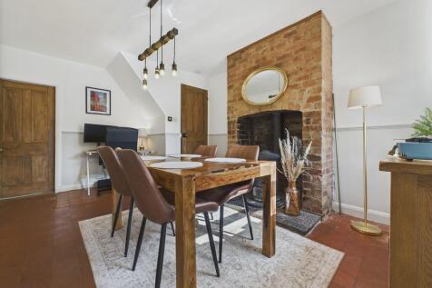 CAM04273G0-PR0170...