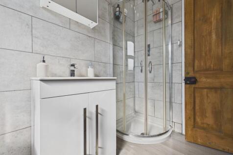 CAM04273G0-PR0170...