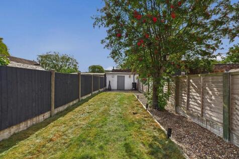 CAM04273G0-PR0170...