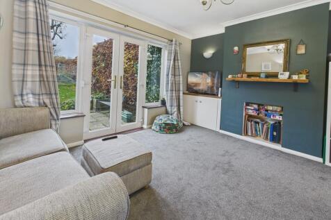 CAM04273G0-PR0217...