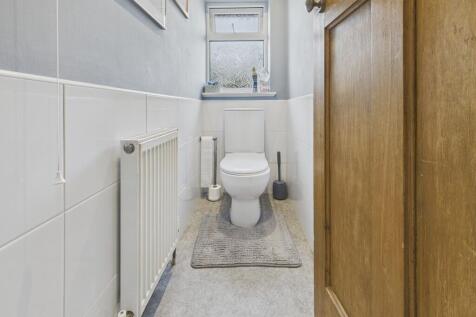 CAM04273G0-PR0217...