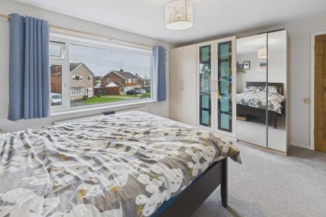 CAM04273G0-PR0217...