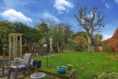 CAM04273G0-PR0217...