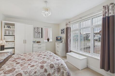 CAM04273G0-PR0223...