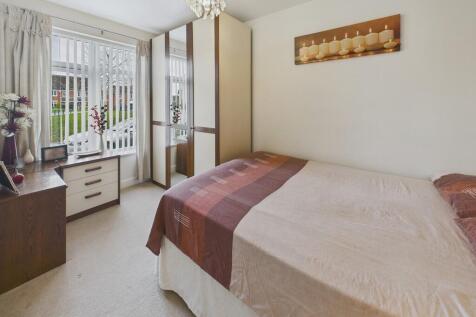 CAM04273G0-PR0223...