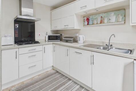 CAM04273G0-PR0223...