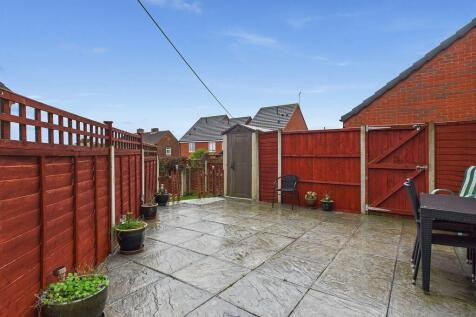 CAM04273G0-PR0223...