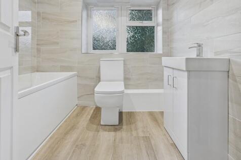 CAM04273G0-PR0224...