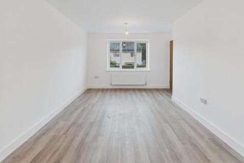 CAM04273G0-PR0224...