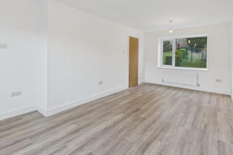 CAM04273G0-PR0224...