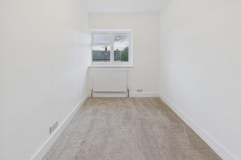 CAM04273G0-PR0224...