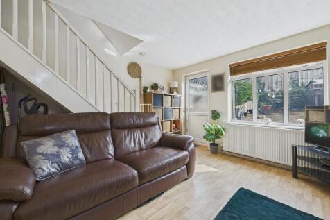 CAM04273G0-PR0099...