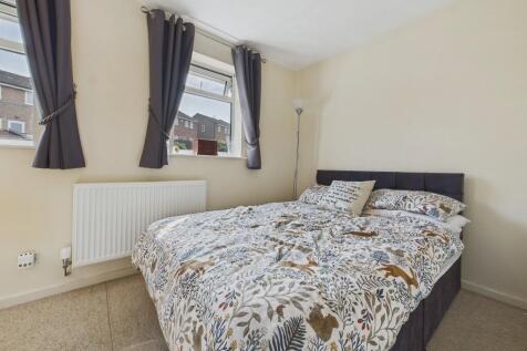 CAM04273G0-PR0099...