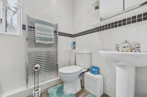 CAM04273G0-PR0099...