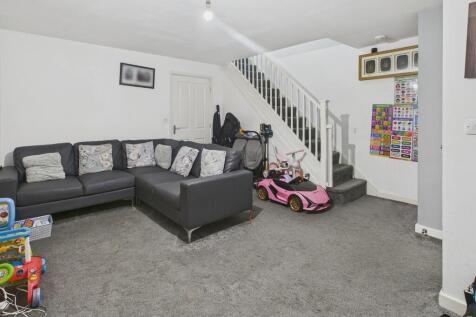 CAM04273G0-PR0226...