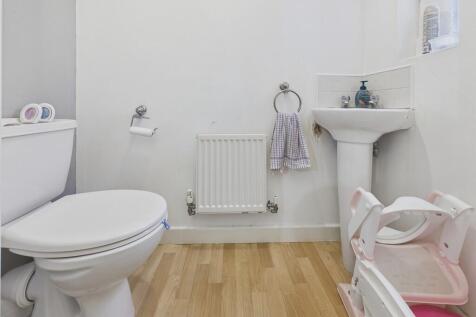 CAM04273G0-PR0226...