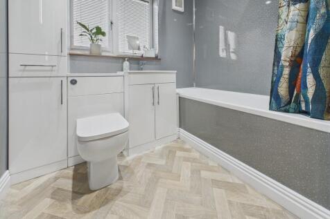 CAM04273G0-PR0229...