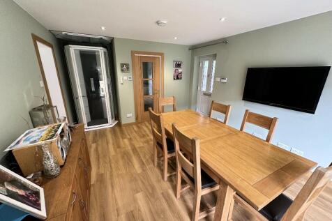 Annexe Lounge/Dining
