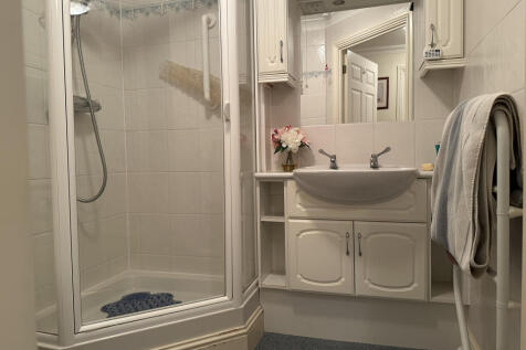 image00017.jpeg
