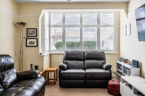 19-Cleeve-Road-21