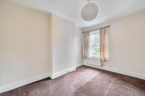 1373739-8-6902082fc8e37