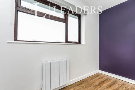 43 Carlton - Bedroom