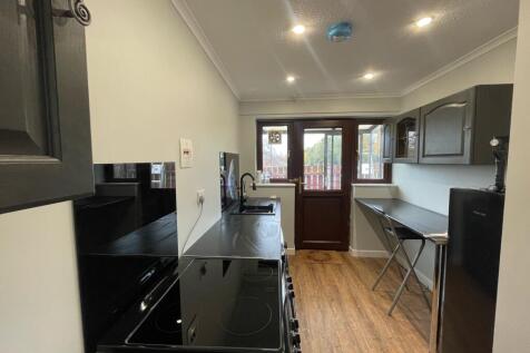 43 Carlton - Kitchen