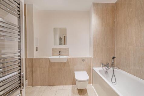 whiston bathroom.jpg