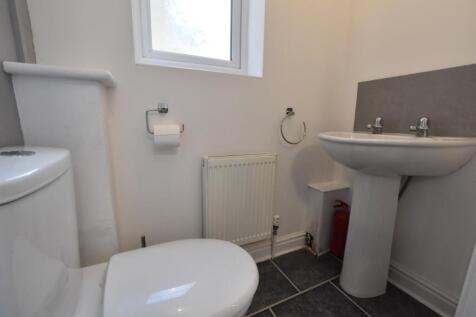 down stairs wc
