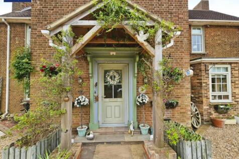 Fronnt Door