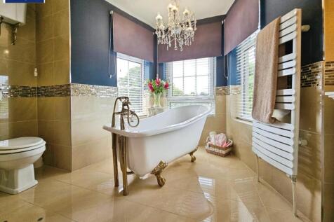 Master en-suite