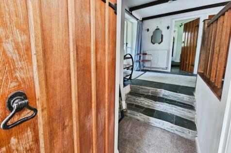 Entrance to Lounge