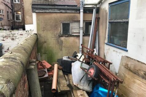 Yard T202203150920.jpg