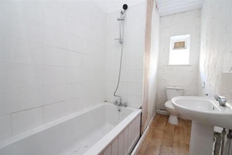 GF BATHROOM T202503061258.jpg