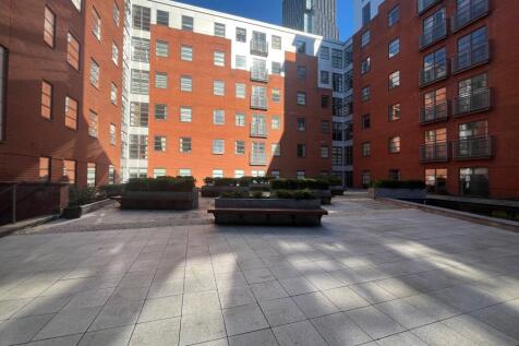 Courtyard2 T202503240906.jpg