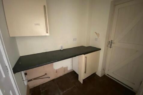 UTILITY ROOM T202503261636.jpg