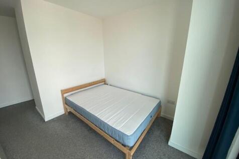 Bed 1 2 T202504041409.jpg