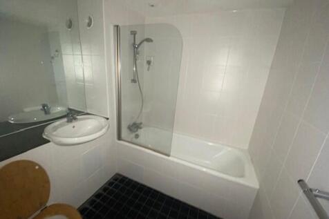 BATHROOM T202503051545.jpg